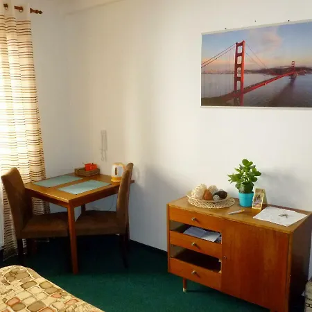 Apartments House Seifertova براغ